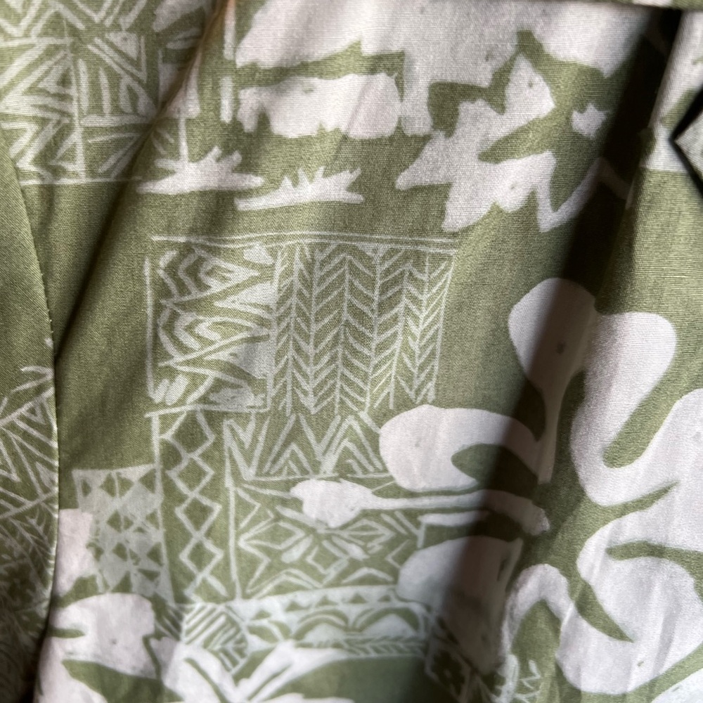 NWT RJC Green Print Hawaiian Shirt Aloha Cotton Medium - Picture 4 of 6